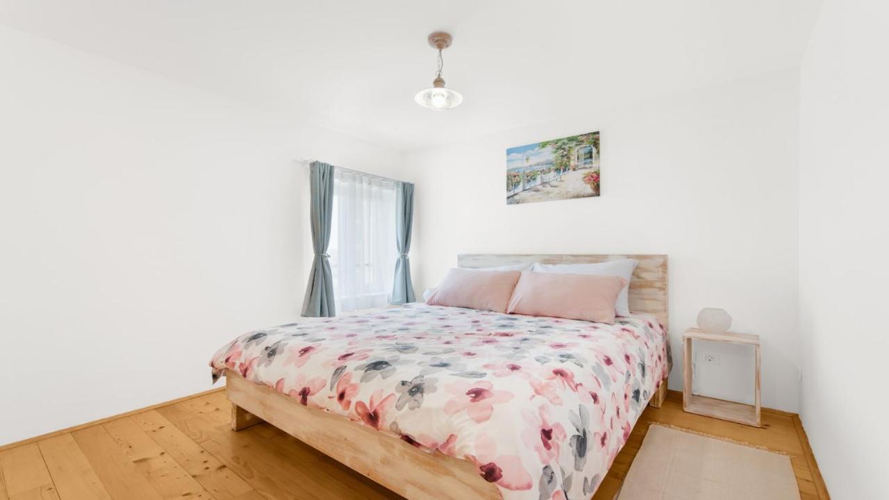 Holiday Home Lino Dajla Kültér fotó